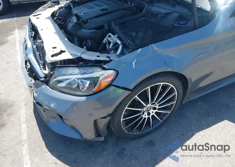 2020 Mercedes-Benz C 300 z USA, uszkodzony, nr VIN 55SWF8DB0LU322984